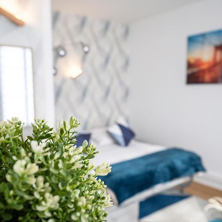 Apartmán Nemesia - Proche Gare Saint-Pierre-des-Corps Exteriér fotografie