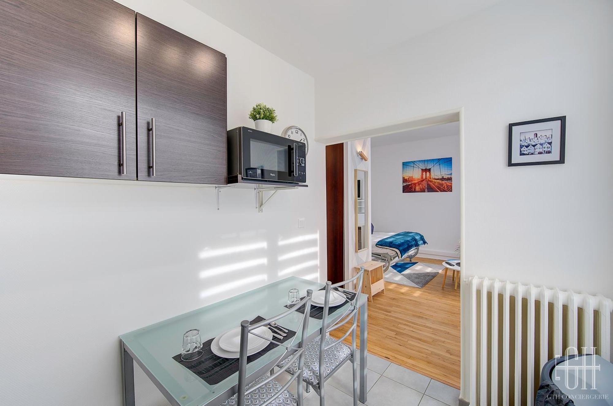 Apartmán Nemesia - Proche Gare Saint-Pierre-des-Corps Exteriér fotografie